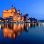 Innenhafen von Duisburg bei Nacht