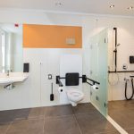 Ein barrierefreies Badezimmer im Hotel Neues Pastorat